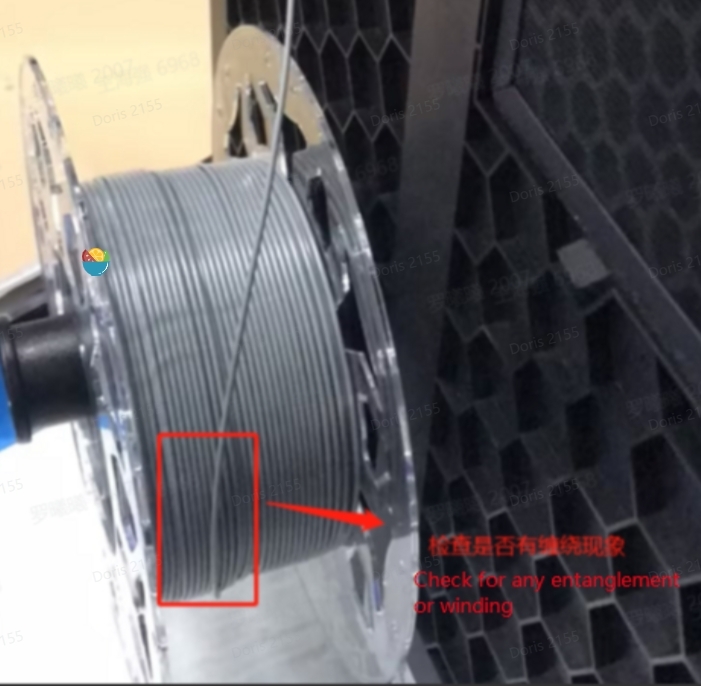 material-entanglement-at-the-spool-position-2.jpg